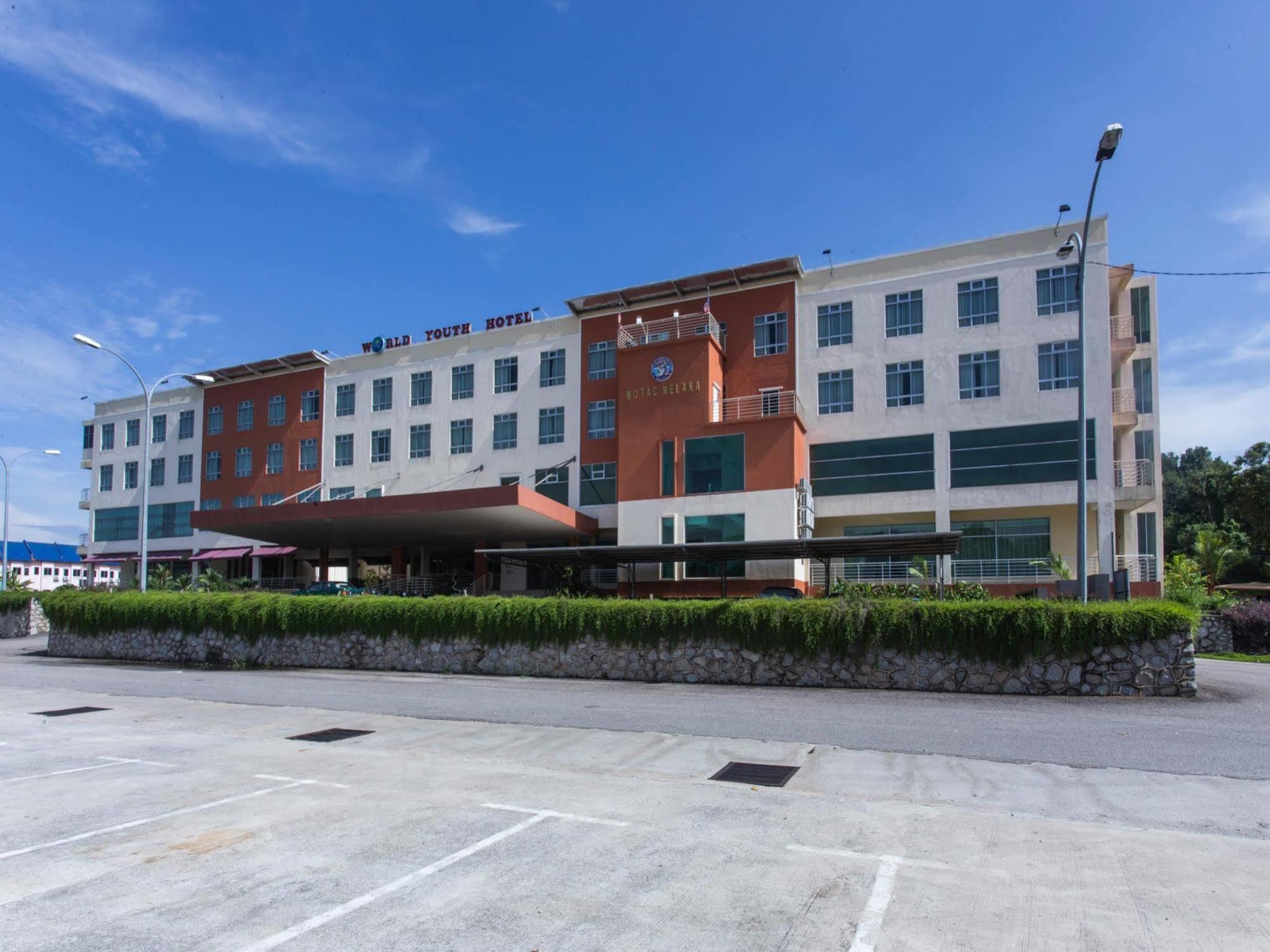 World Youth Hotel Айер Керо Екстериор снимка