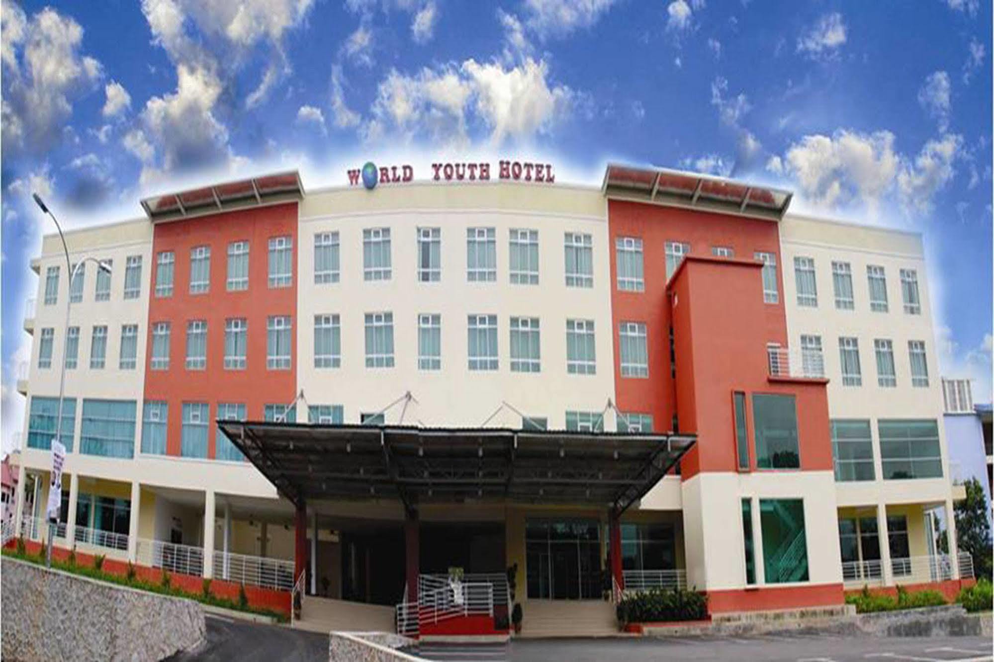 World Youth Hotel Айер Керо Екстериор снимка